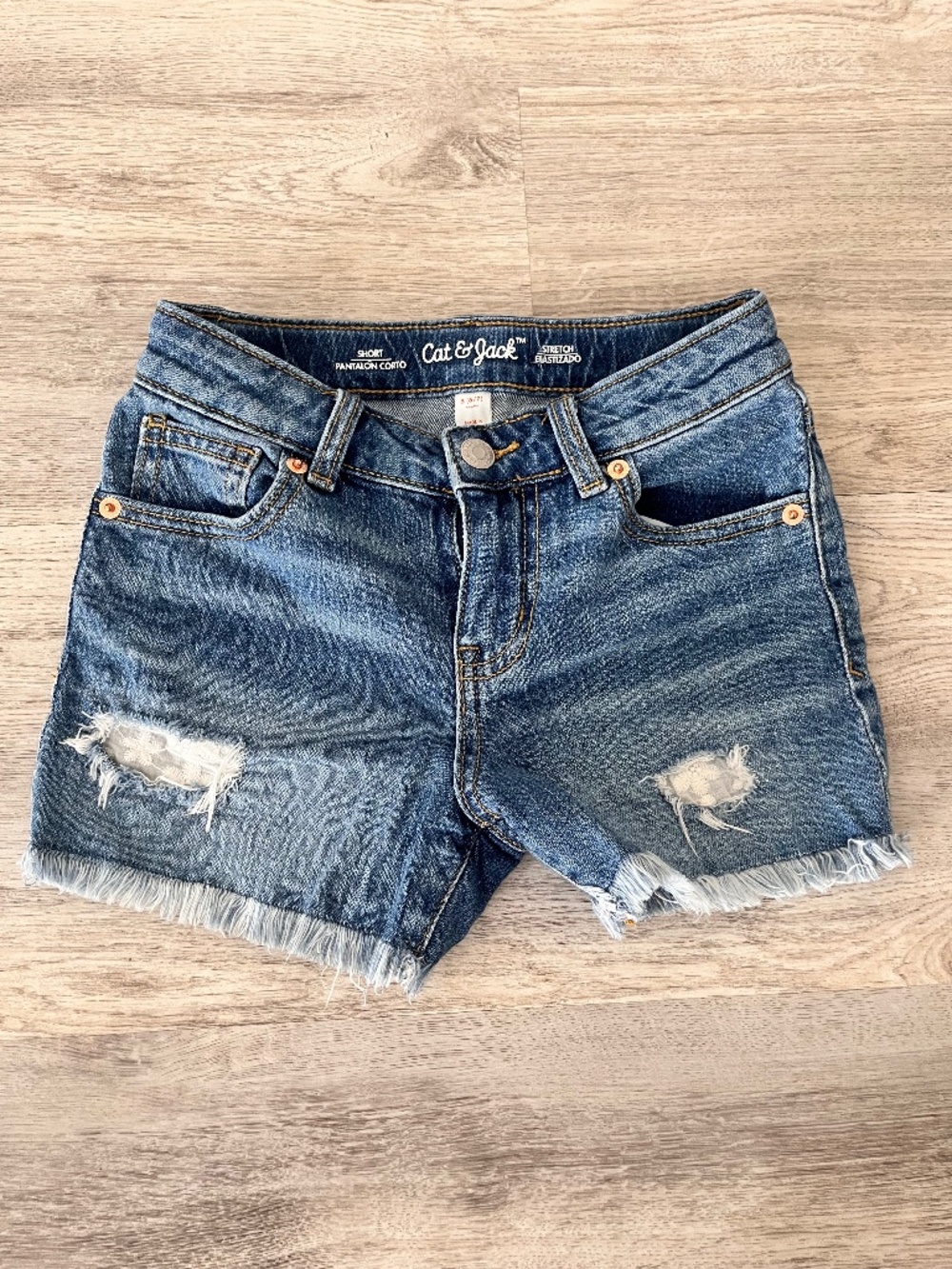 Girls Cat & Jack shorts